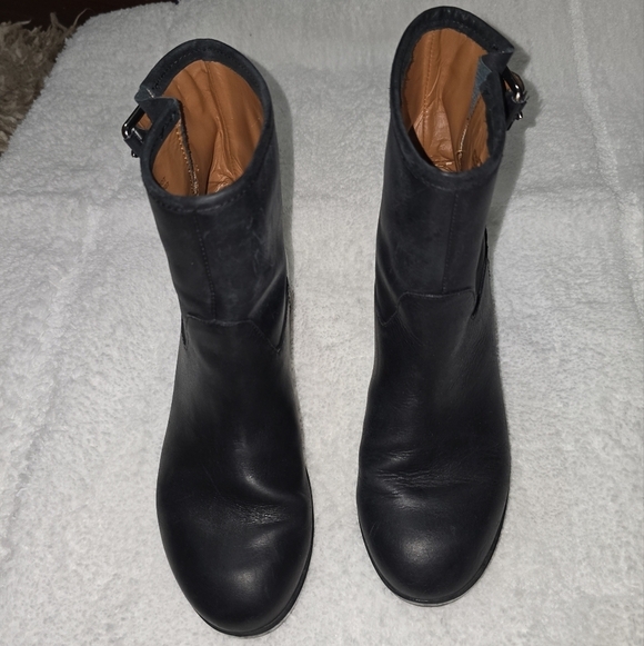 Gap Leather Black Buckle Moto Boots Size 6 Women's - Picture 7 of 9